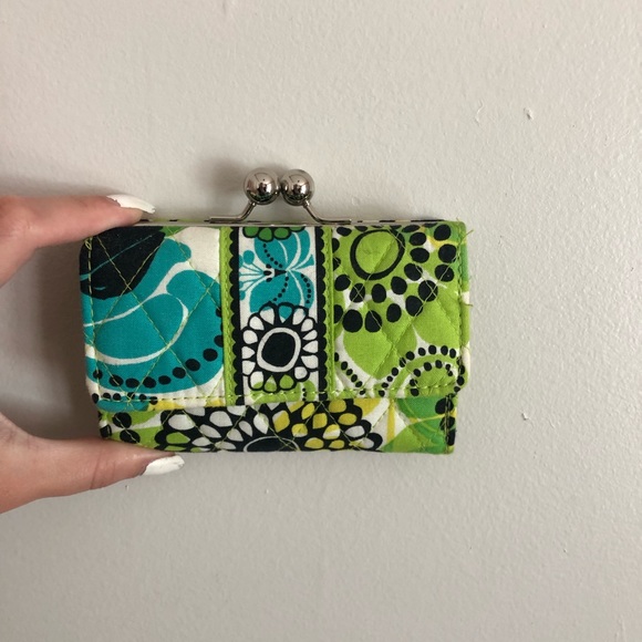 Vera Bradley Limes up summer 2012 trifold wallet
